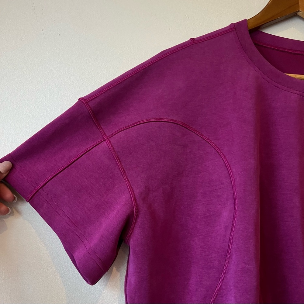 Lululemon Softstreme Gathered T-Shirt
Magenta Purple - Picture 10 of 12